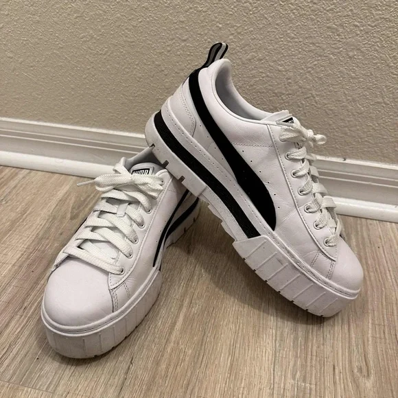 Puma White and Black Chunky Sneakers Mayze Size 11 Women’s - Picture 1 of 9